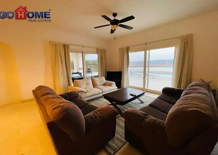Villa Spacious 4 Broom Private Pool V35 At White