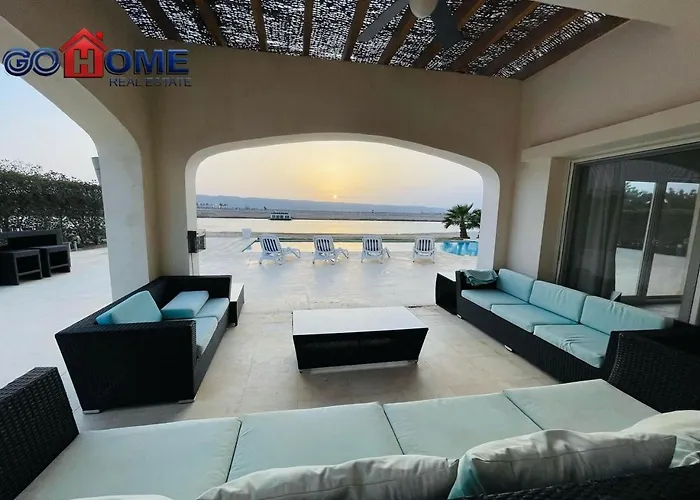 Spacious 4 Broom Private Pool V35 At White Villa